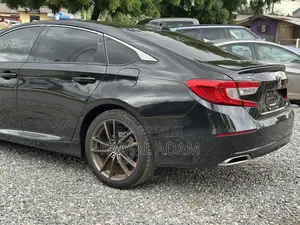 Honda Accord Sport (1.5L 4cyl Turbo CVT) 2019 Black