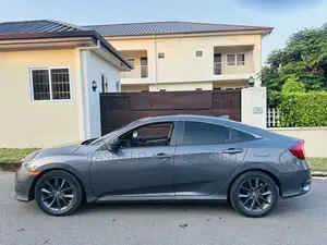 Honda Civic EX Sedan 2018 Gray