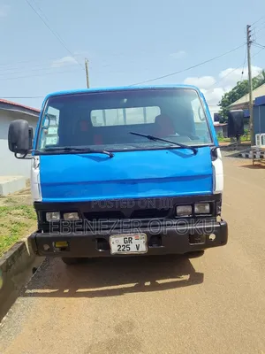 Hyundai Might 1