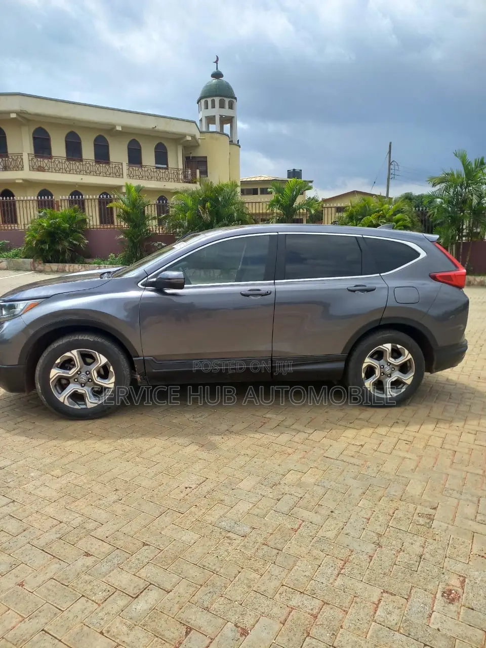 Honda CR-V LX 4dr SUV AWD (2.4L 4cyl CVT) 2017 Gray