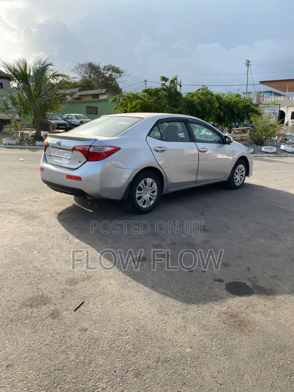 Toyota Corolla L (1.8L 4cyl 2A) 2019 Gray