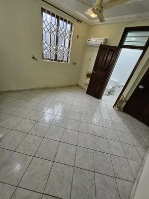 1bdrm Apartment in Adentan-Aviation, Housing Down for rent