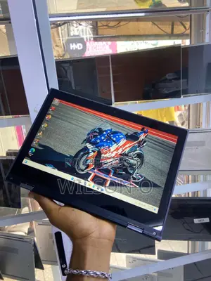 Laptop Lenovo 300e 4GB Intel SSD 128GB