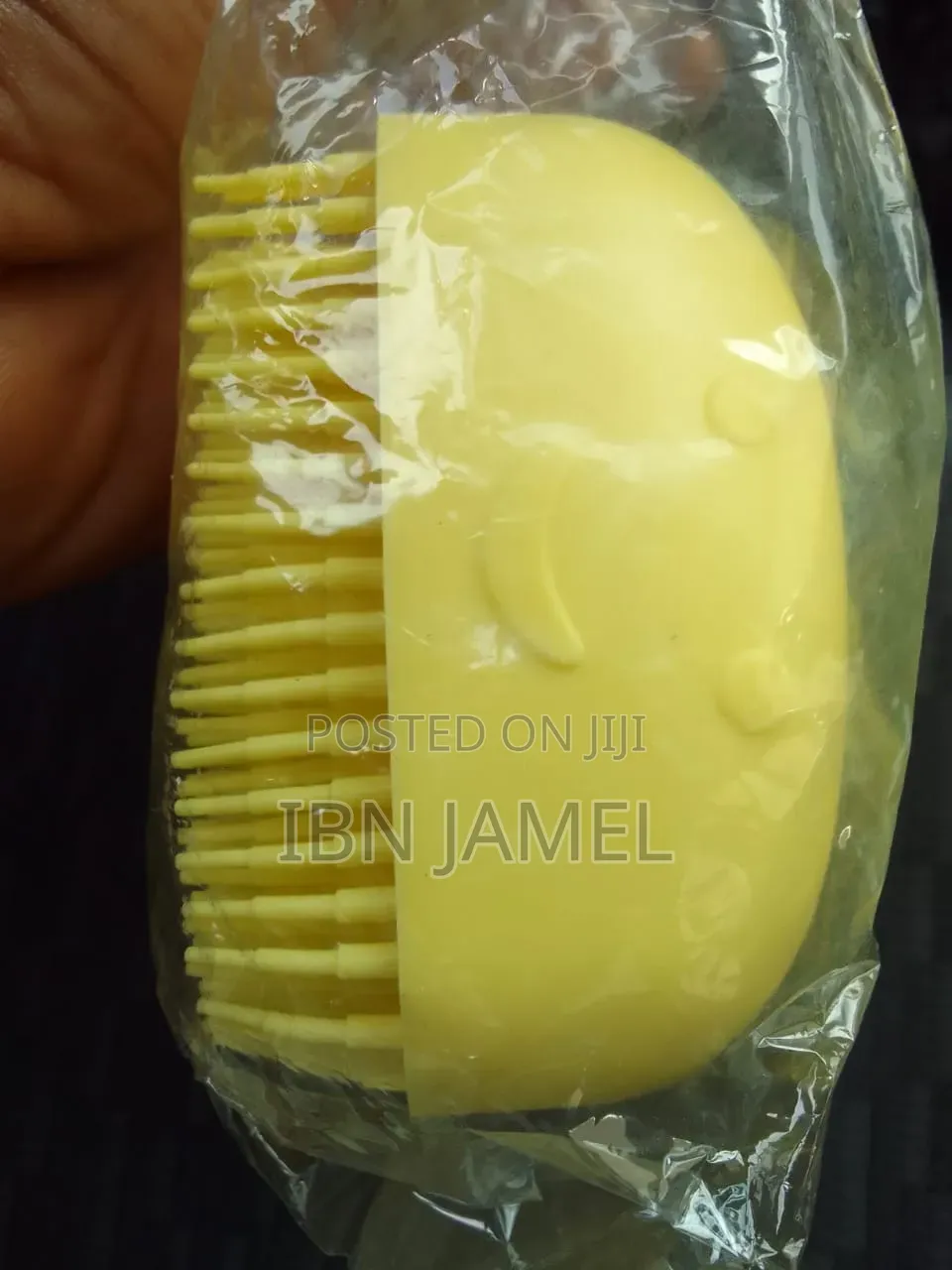 Soft Silicone Pet Bath Brush.