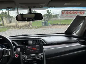 Honda Civic EX-L Sedan 2019 White