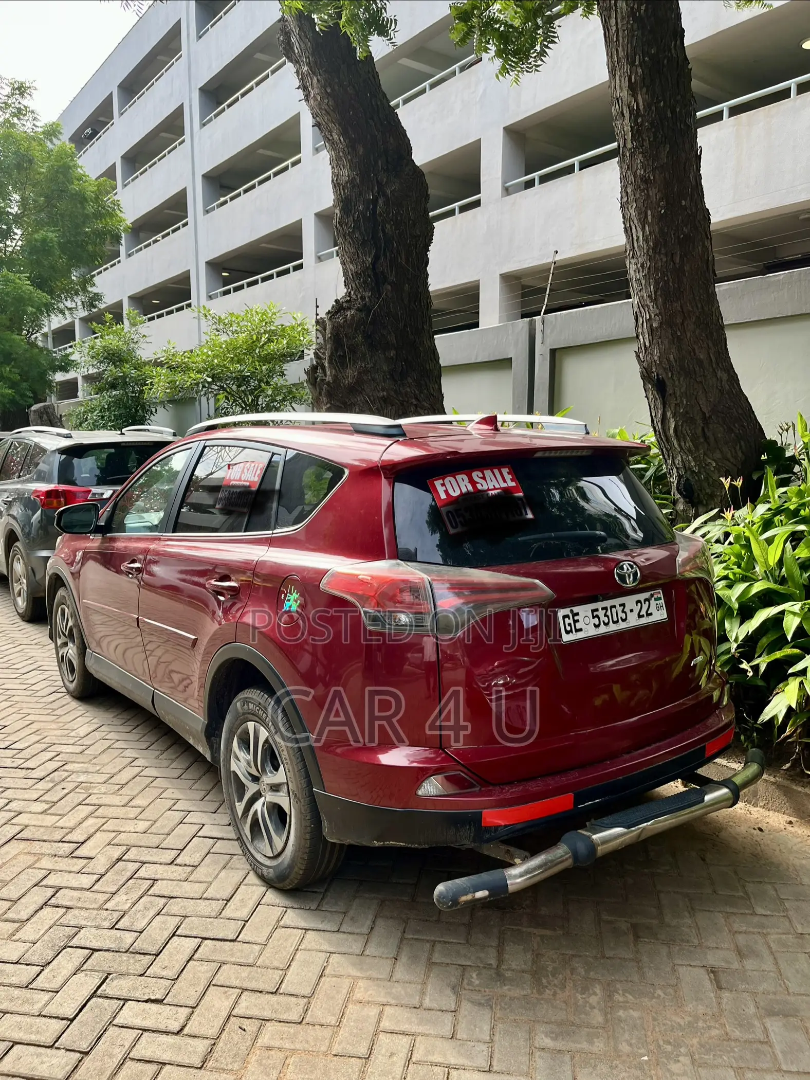 Toyota RAV4 2016 Red