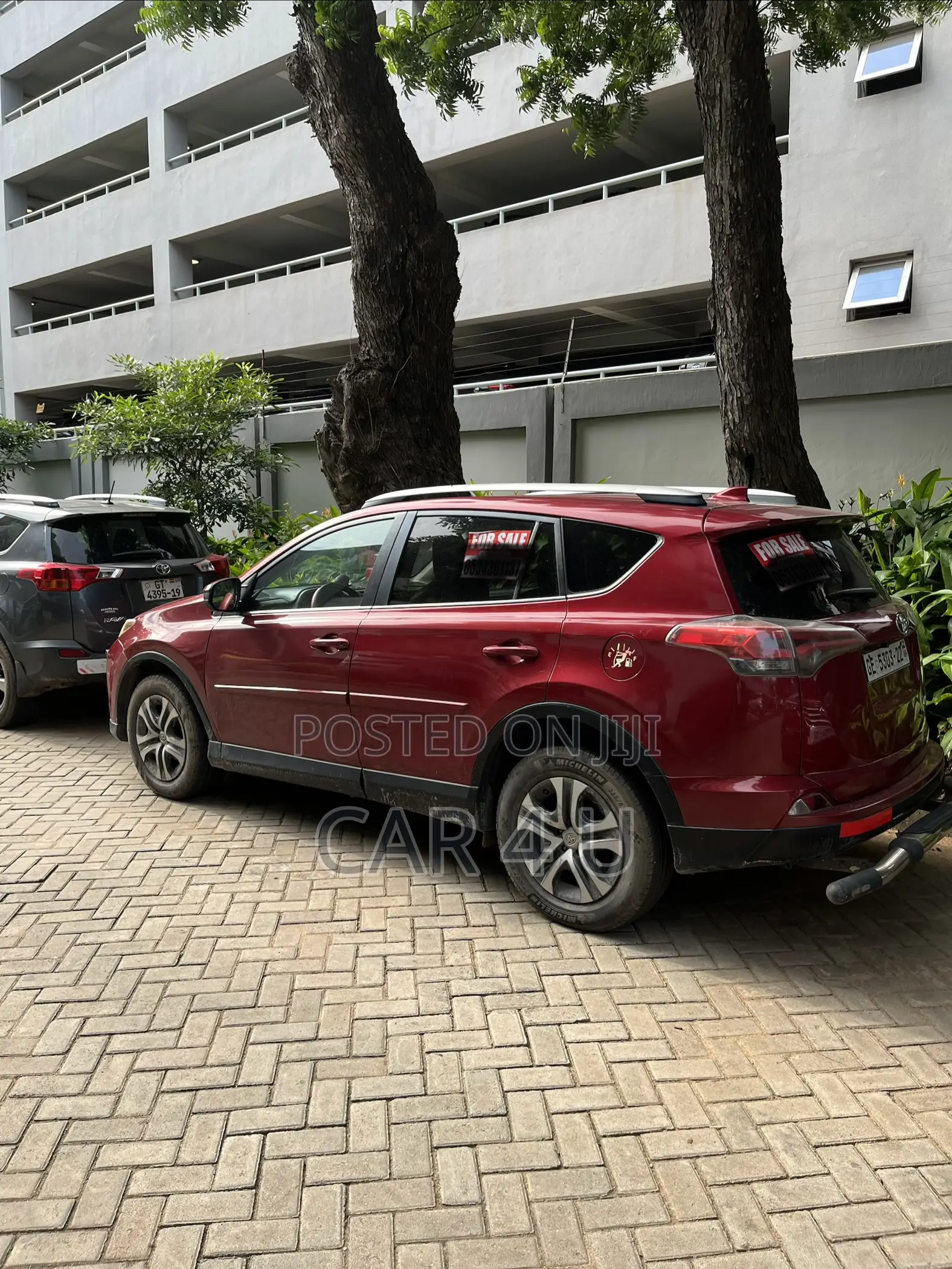 Toyota RAV4 2016 Red