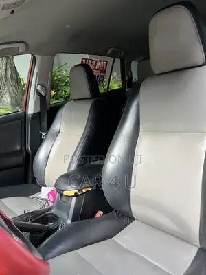 Toyota RAV4 2016 Red