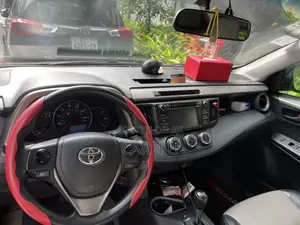 Toyota RAV4 2016 Red