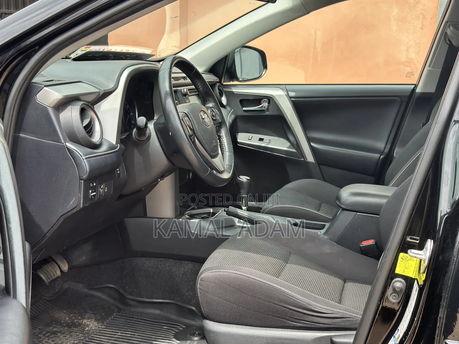 Toyota RAV4 XLE 4dr SUV AWD (2.5L 4cyl 6A) 2018 Black