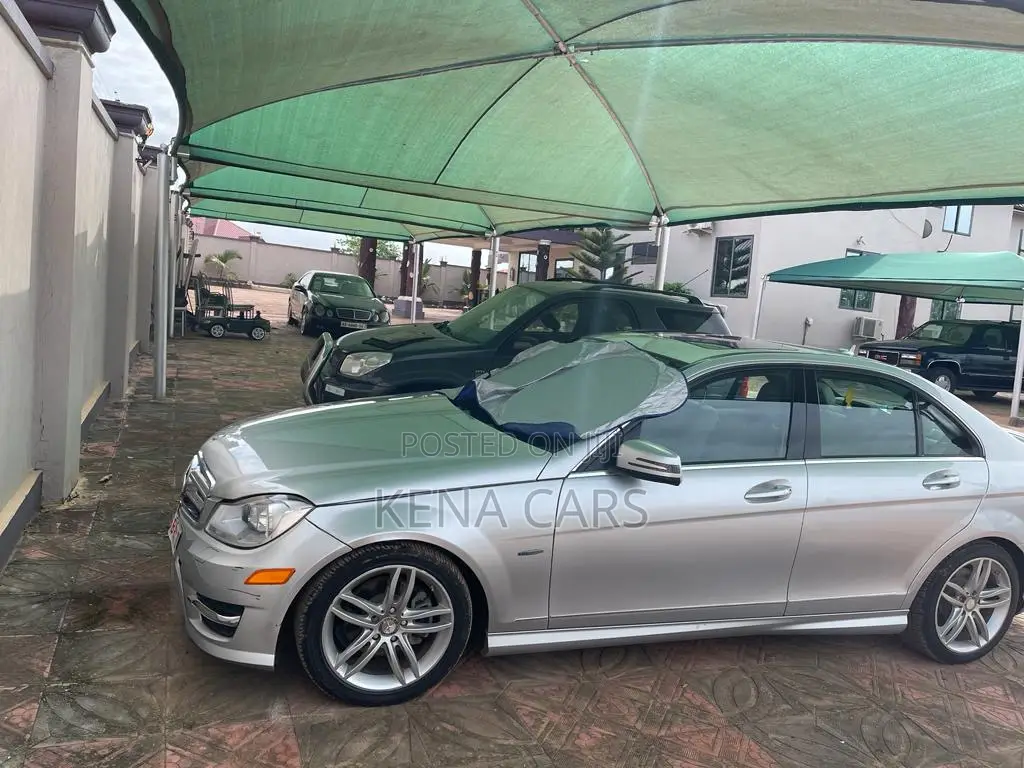 Mercedes-Benz C250 2013