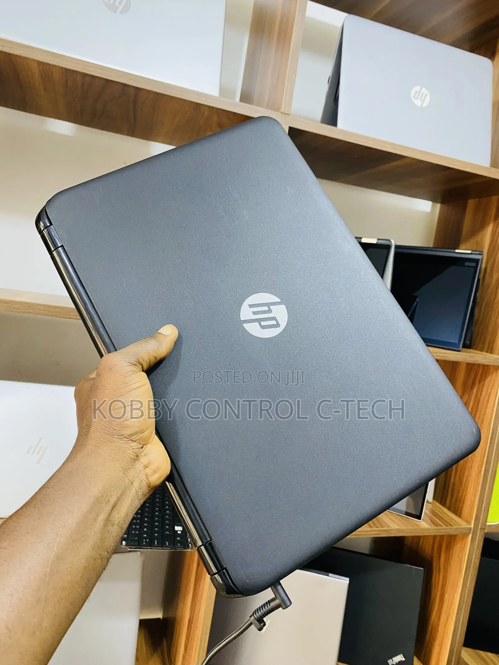 Laptop HP 250 G3 8GB Intel Celeron SSD 256GB