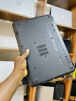 Laptop HP 250 G3 8GB Intel Celeron SSD 256GB