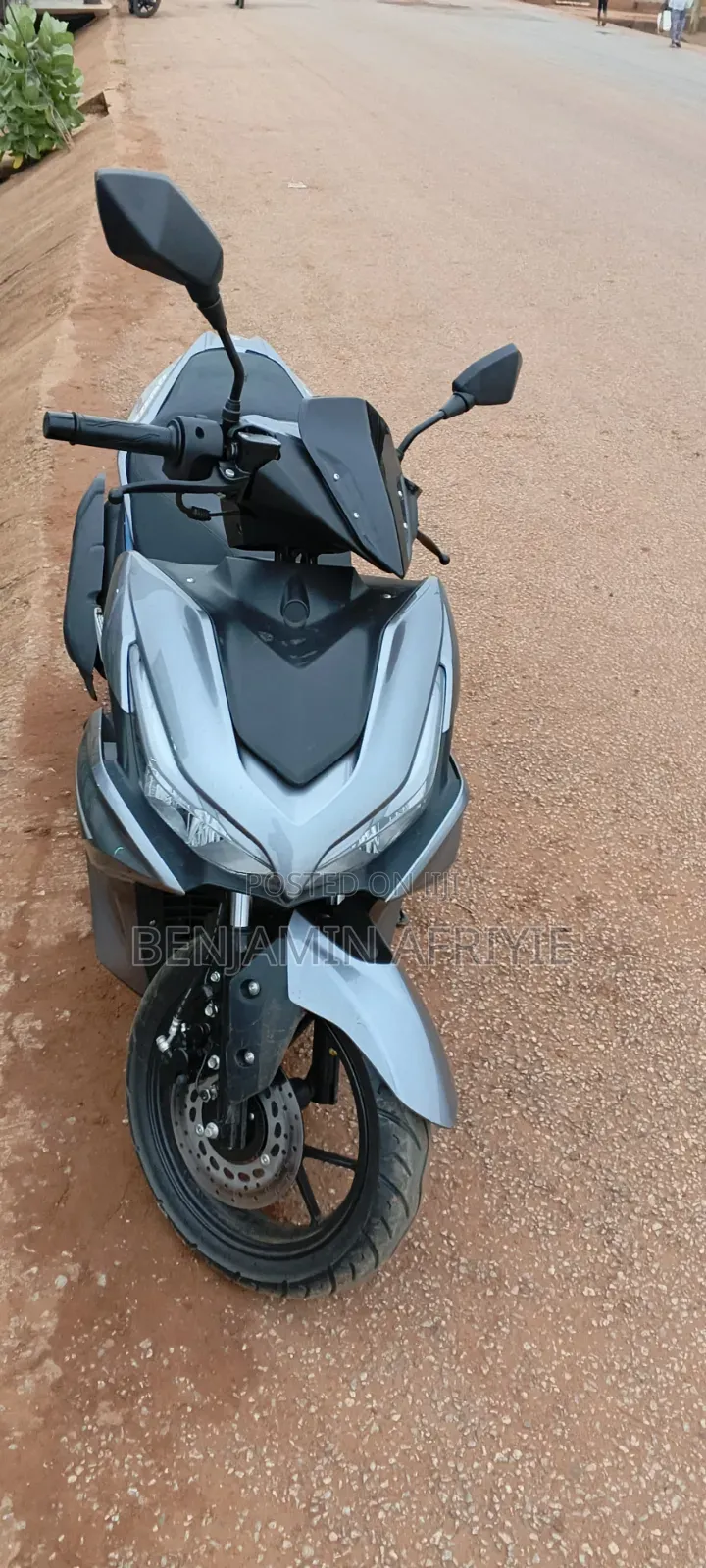 Yamaha NVX