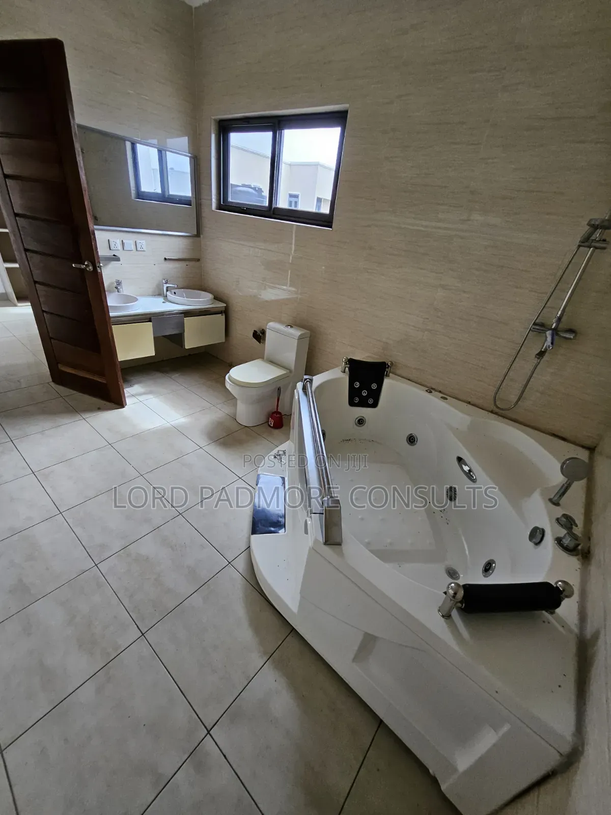 4bdrm House in Eastlegon Hills, Accra Metropolitan for rent