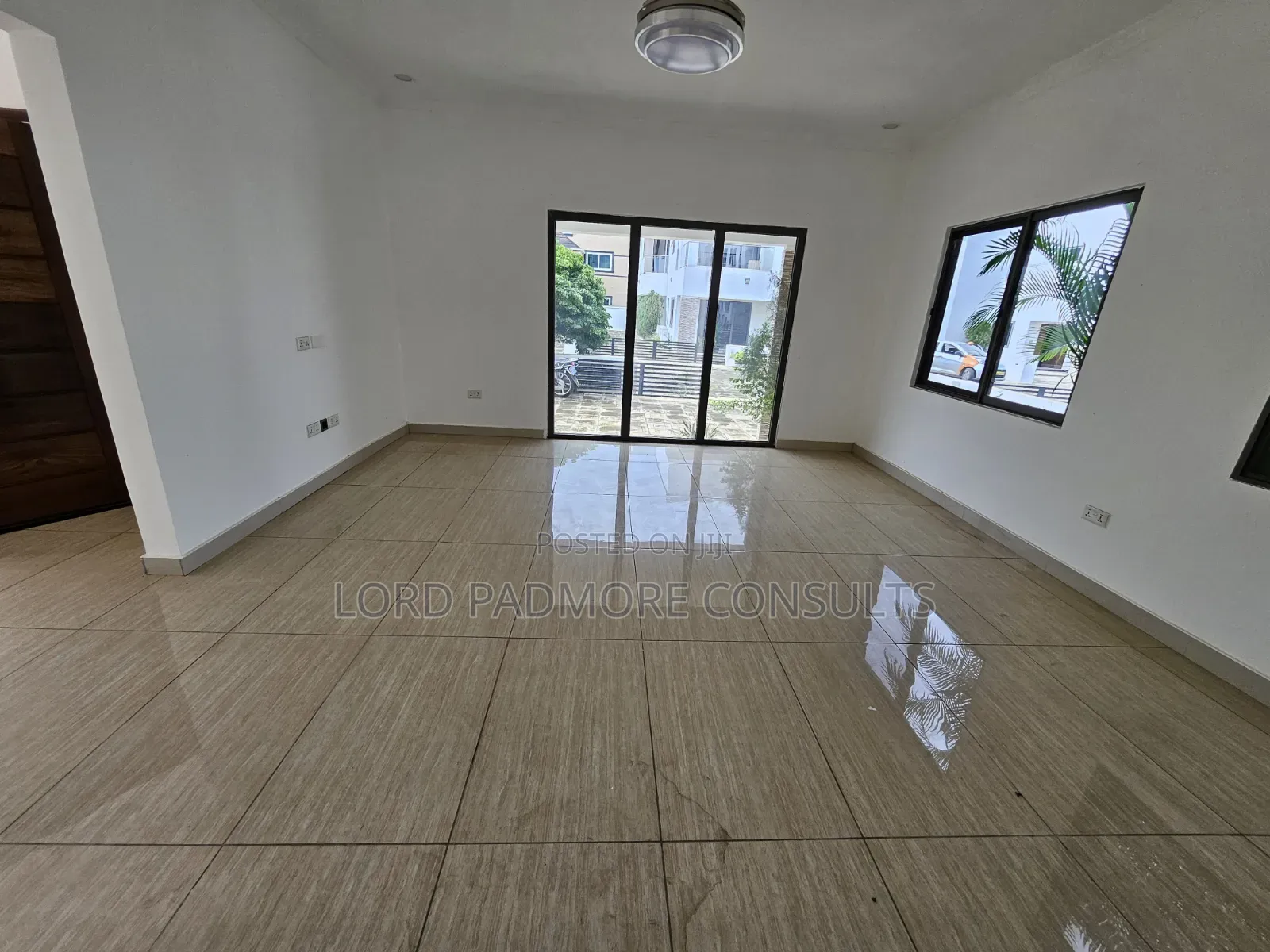 4bdrm House in Eastlegon Hills, Accra Metropolitan for rent