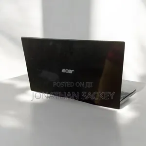 Laptop Acer Aspire V3-531G 4GB Intel Core i5 HDD 500GB