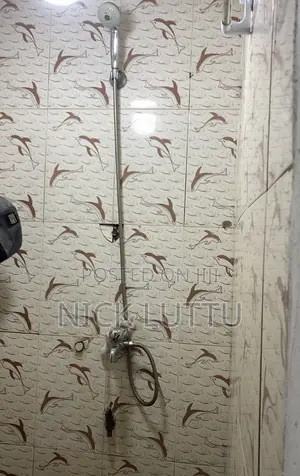 1bdrm Room & Parlour in Stadium Area for rent
