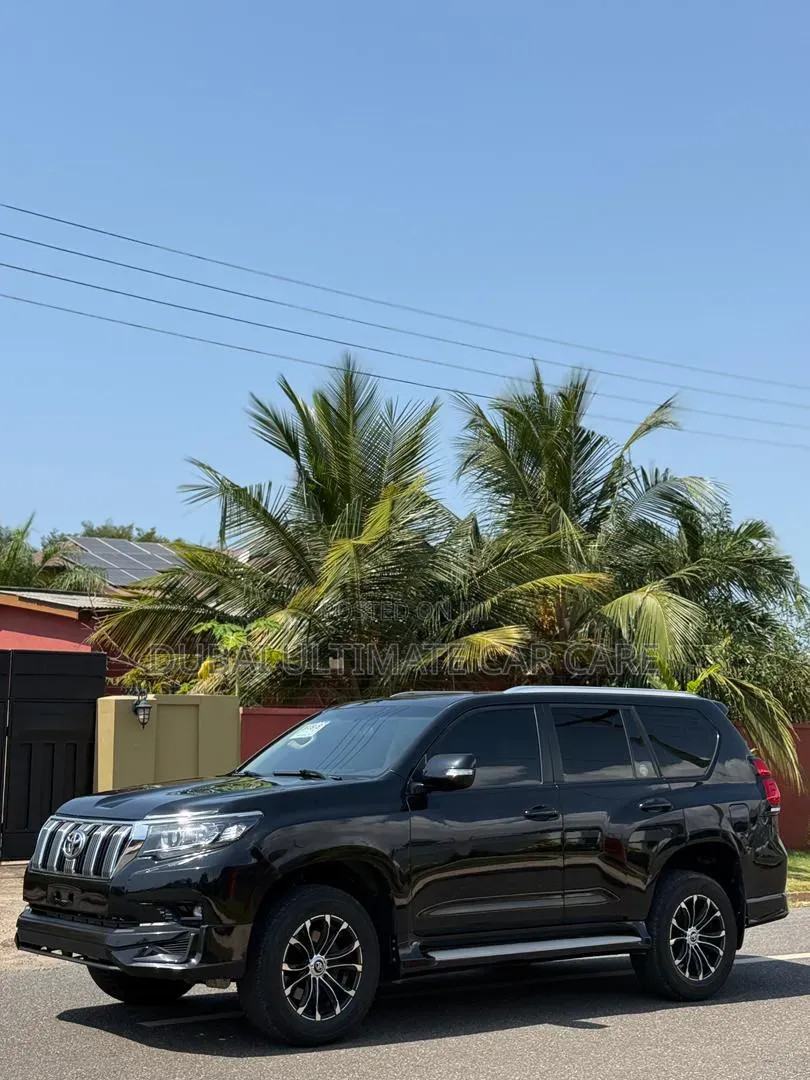 Toyota Land Cruiser Prado 2.7 2020 Black