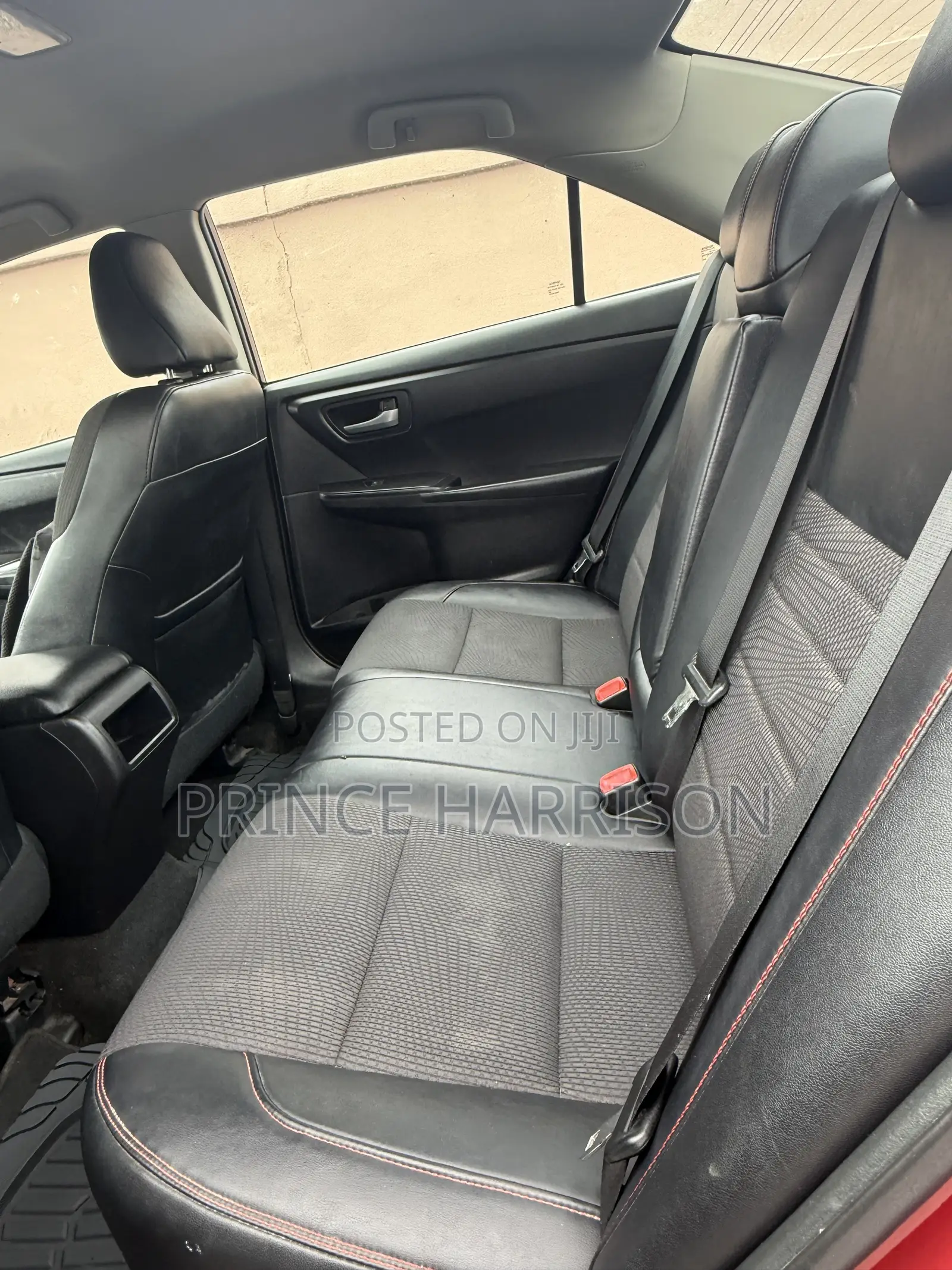 Toyota Camry SE 4dr Sedan (2.5L 4cyl 6A) 2017 Red