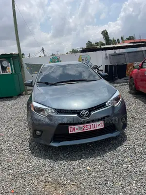 Toyota Corolla LE 4dr Sedan (1.8L 4cyl CVT) 2016 Gray