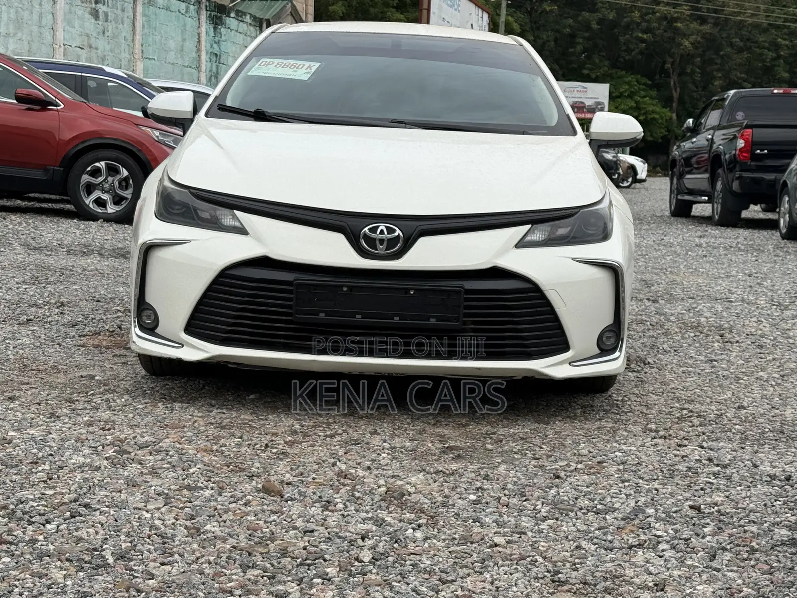 Toyota Corolla LE 2020 White