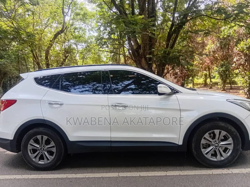 Hyundai Santa Fe SE AWD 2017 Gray