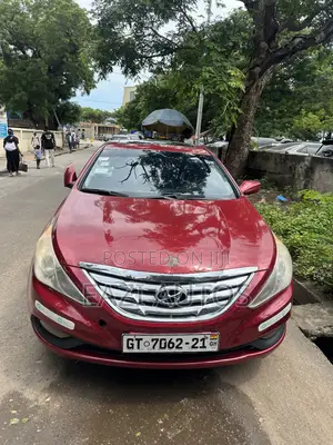 Hyundai Sonata Limited Sedan FWD (2.4L 4cyl 6A) 2013 Red