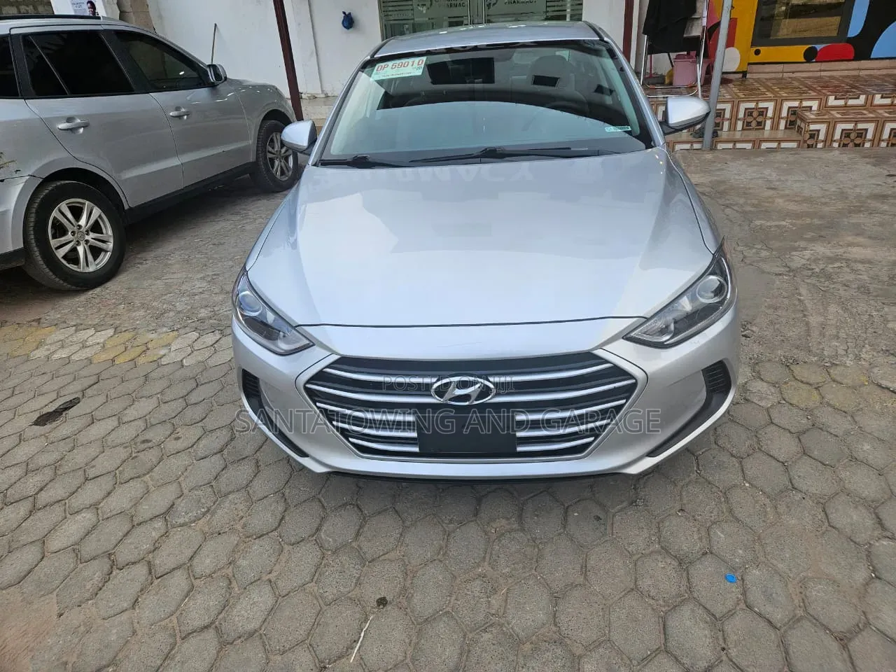 Hyundai Elantra 2017 Silver