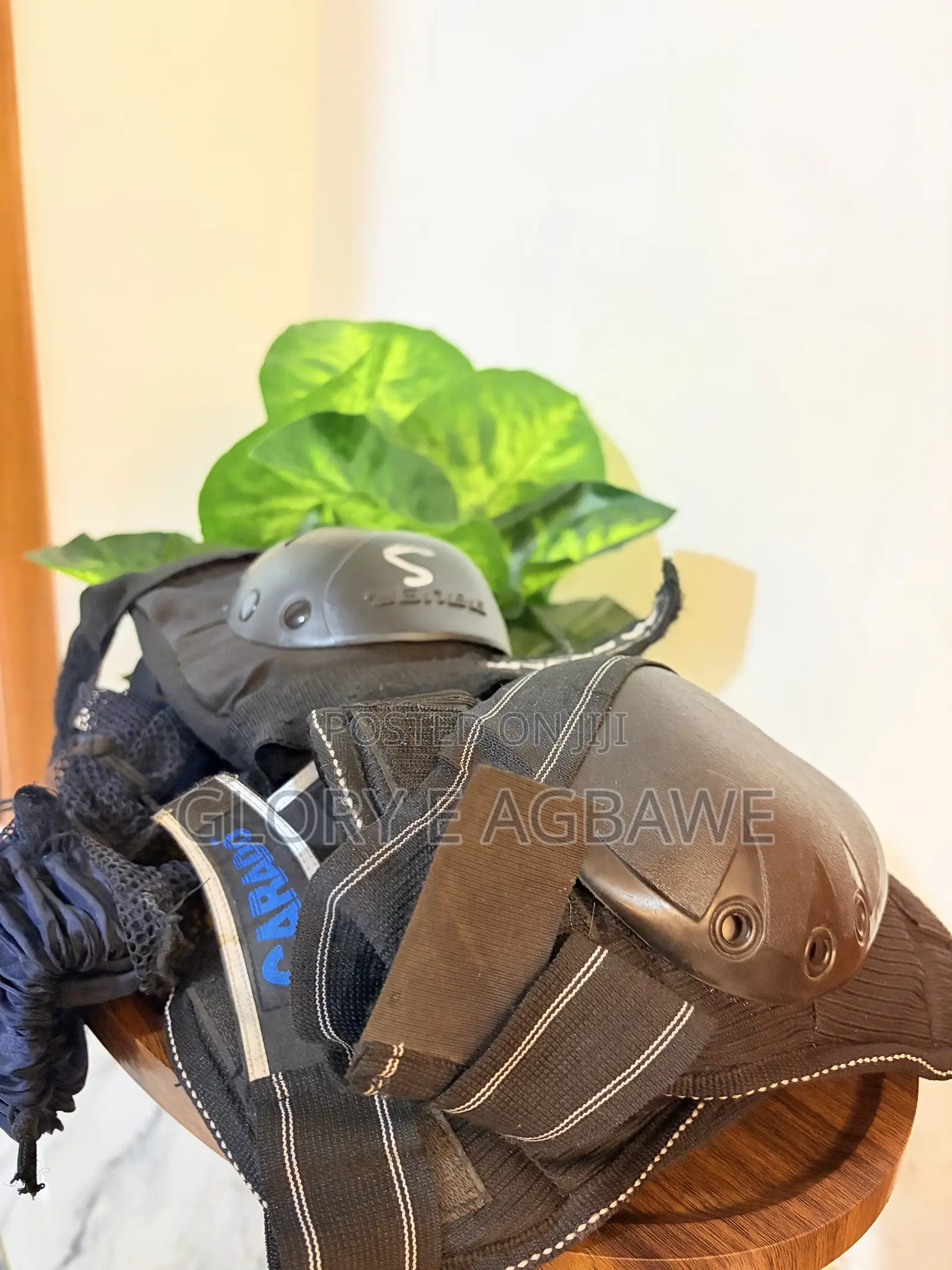 4 Pcs Motorcycles Knee & Arm Protective Gear Set