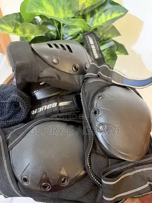 4 Pcs Motorcycles Knee & Arm Protective Gear Set