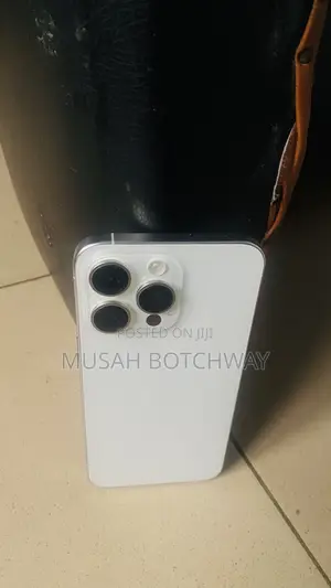 Apple iPhone 15 Pro Max 512 GB White