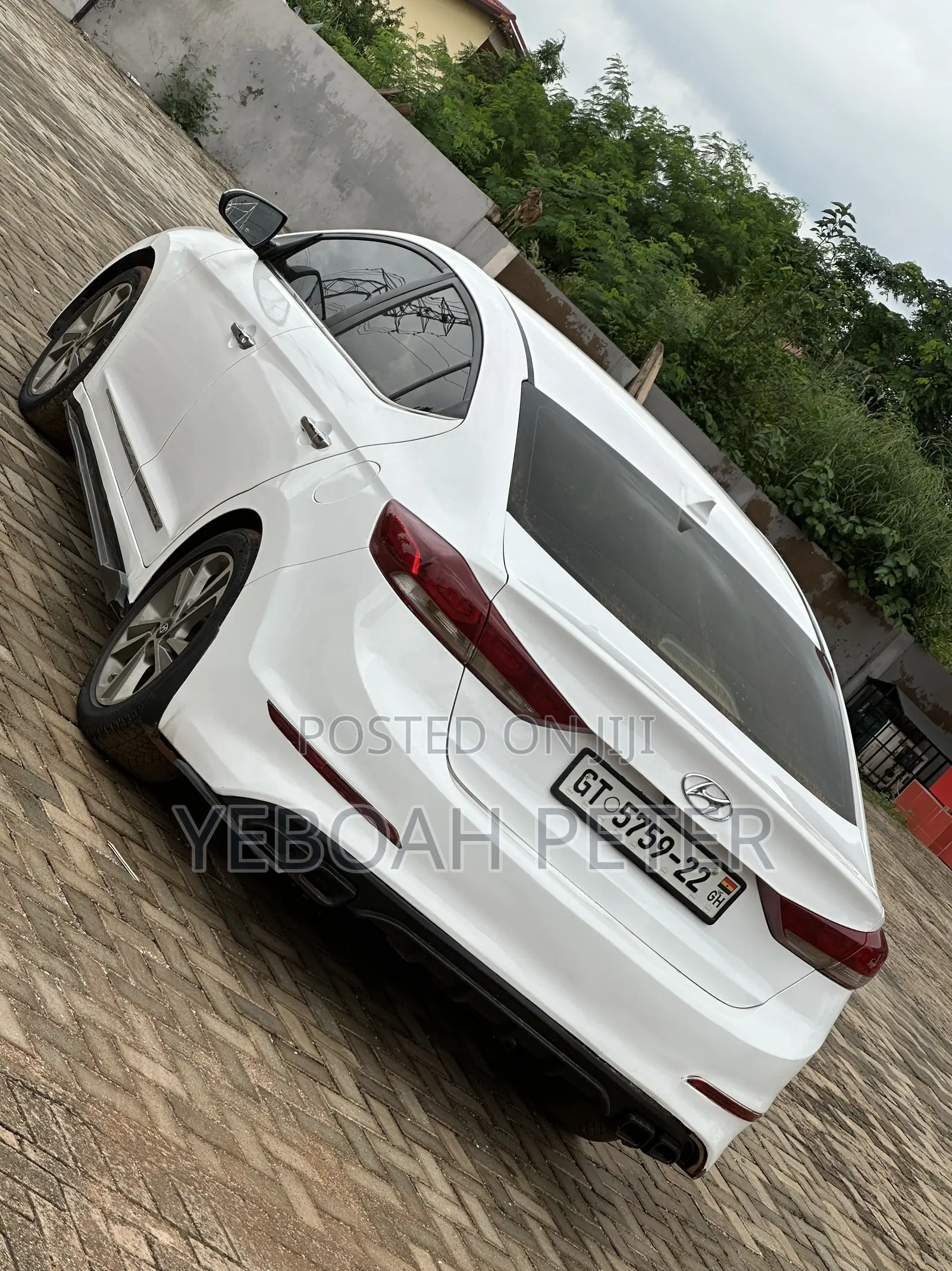 Hyundai Elantra 2017 White