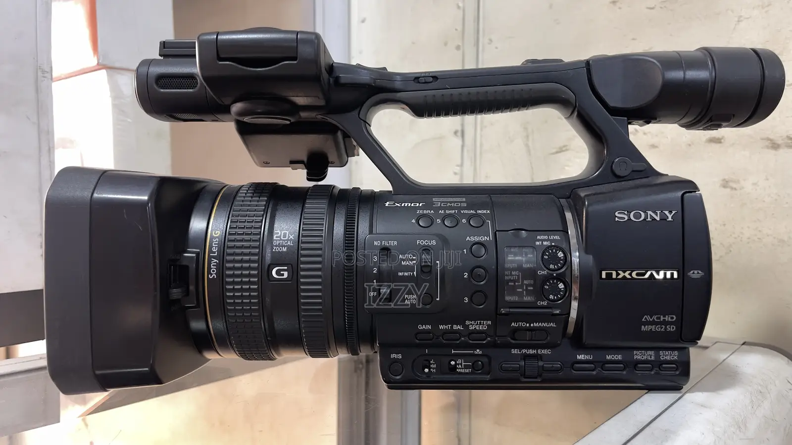 Sony HXR-Nx5 Camcorder