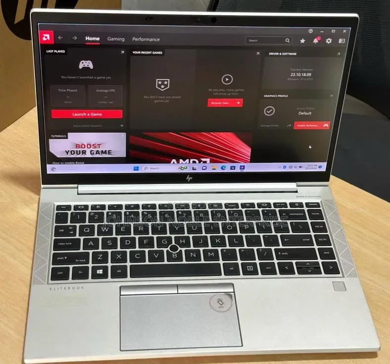 Laptop HP EliteBook 845 G7 8GB AMD Ryzen 5 SSD 256GB