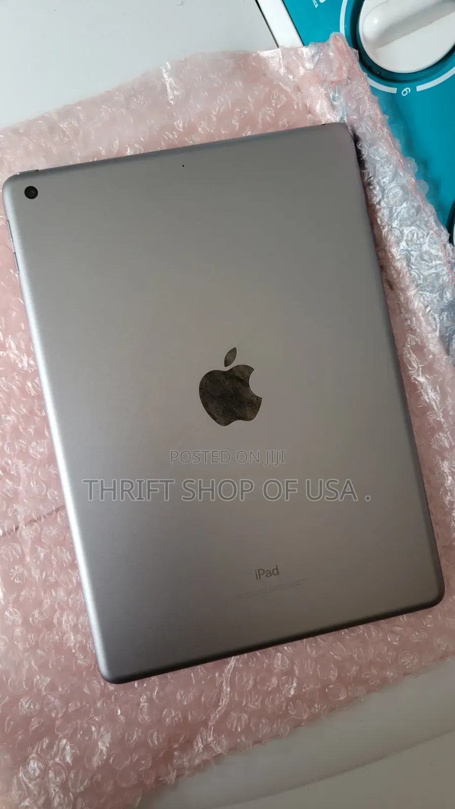 Apple iPad 9.7 128 GB Gray