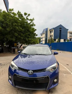 Toyota Corolla S w/Special Edition Pkg (1.8L 4cyl CVT) 2016 Blue