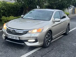 Honda Accord EX 4dr Sedan FWD (2.4L 4cyl 2A) 2017 Gold