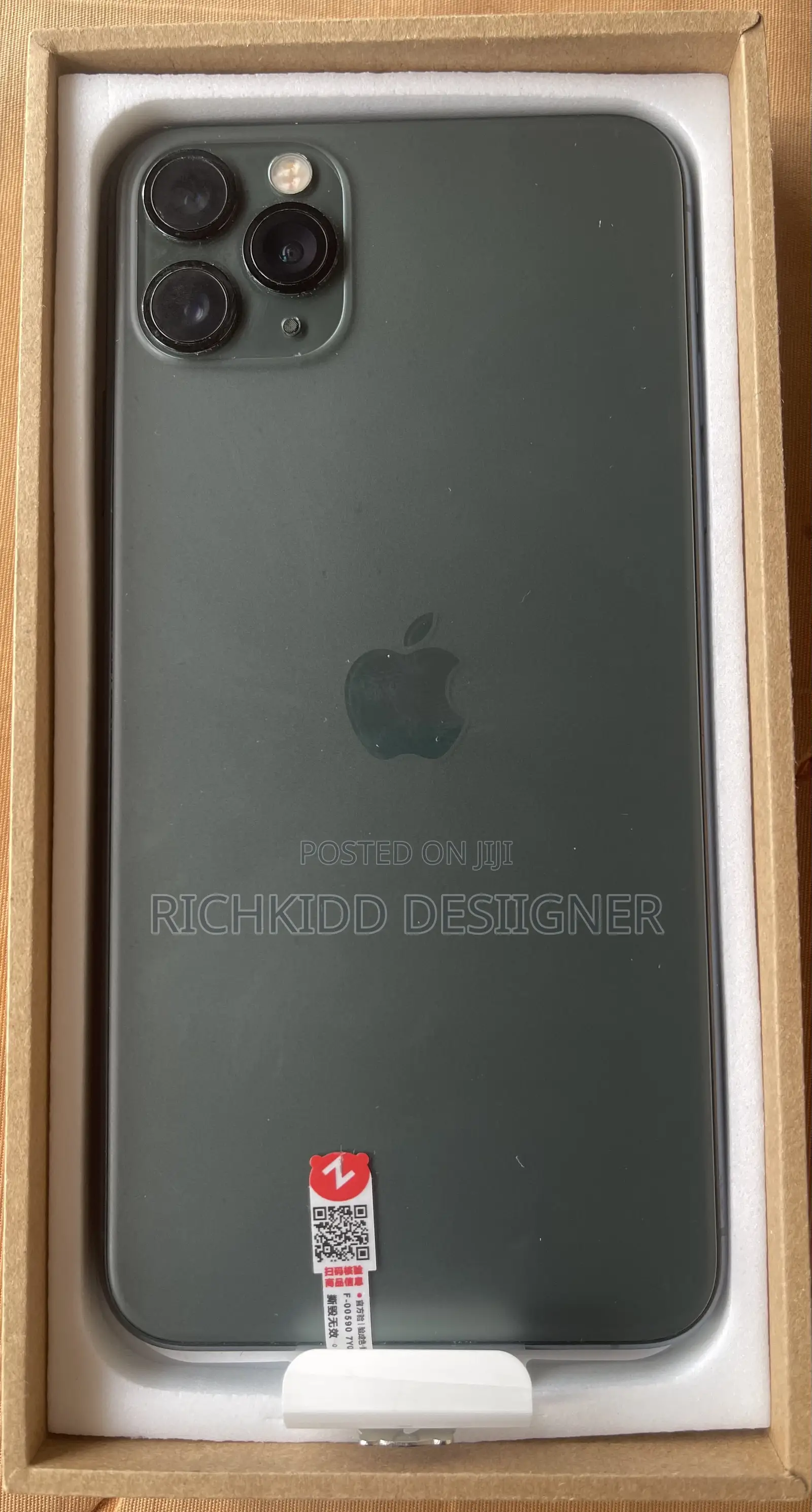 New Apple iPhone 11 Pro Max 256 GB Gray