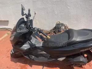 Honda 2020 Black