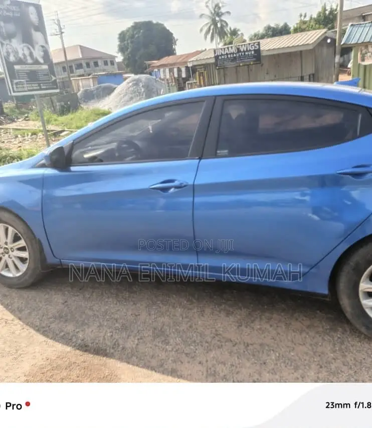 Hyundai Elantra 2016 Blue