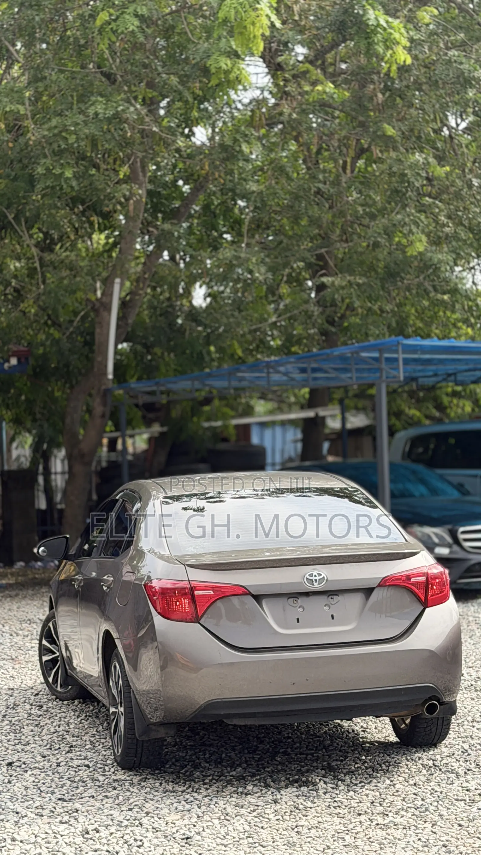 Toyota Corolla L 4dr Sedan (1.8L 4cyl CVT) 2017 Gray