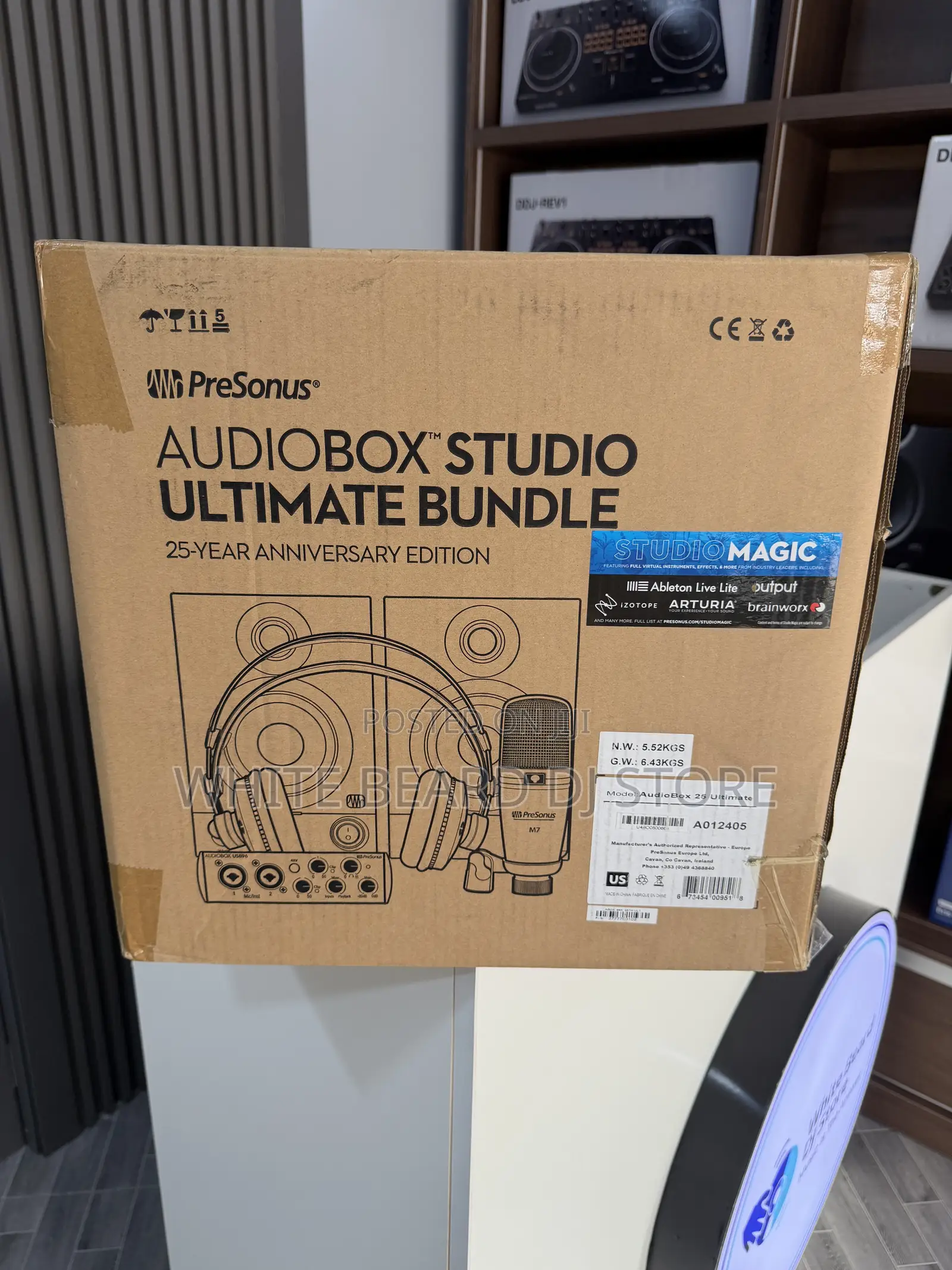 Presonus Audiobox 96 25th Anniversary Studio Ultimate Bundle