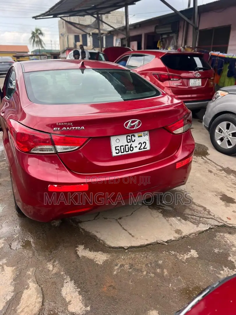 Hyundai Elantra GLS Sedan FWD (1.8L 4cyl 6M) 2013 Red