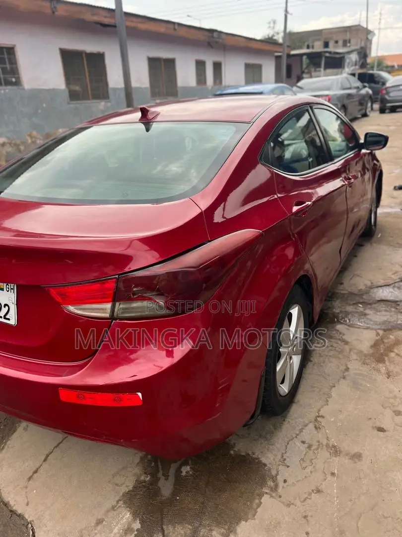 Hyundai Elantra GLS Sedan FWD (1.8L 4cyl 6M) 2013 Red
