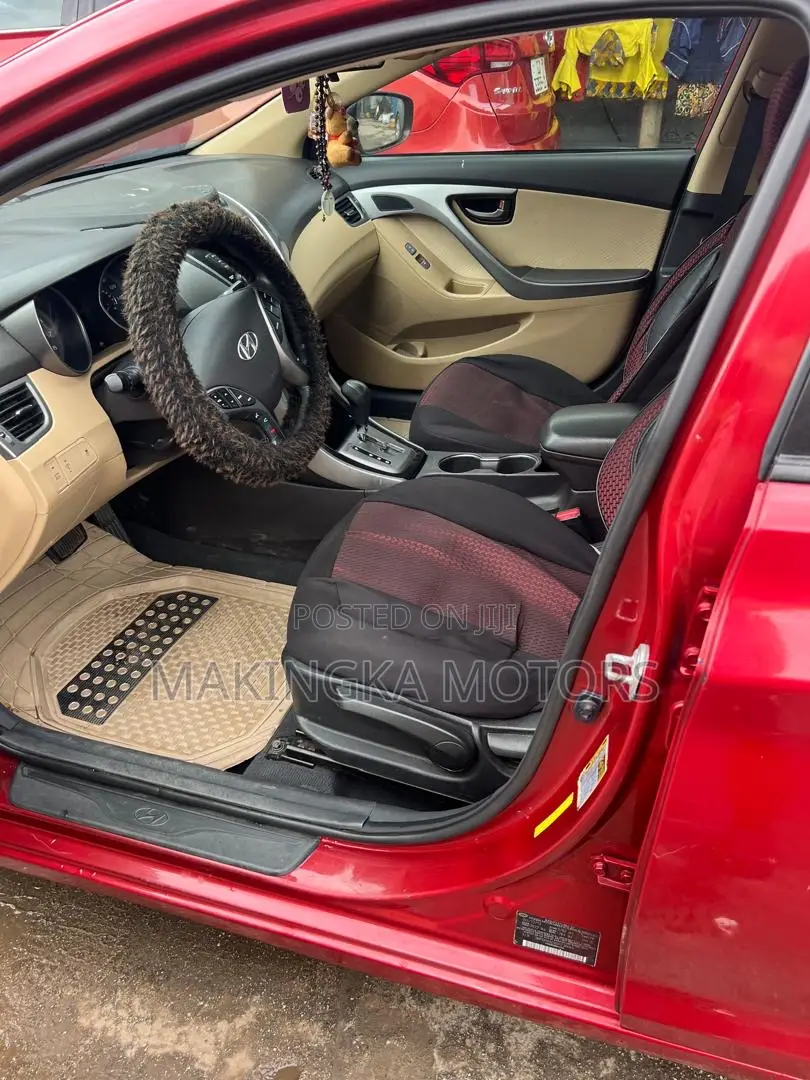 Hyundai Elantra GLS Sedan FWD (1.8L 4cyl 6M) 2013 Red