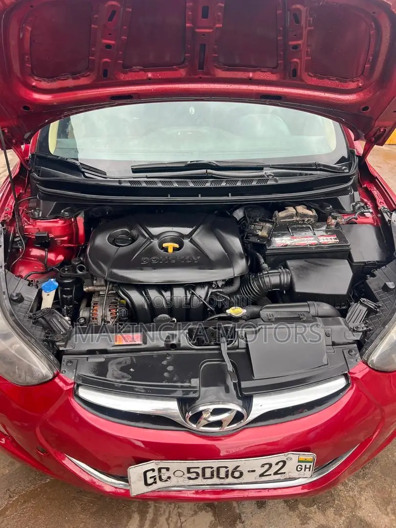 Hyundai Elantra GLS Sedan FWD (1.8L 4cyl 6M) 2013 Red