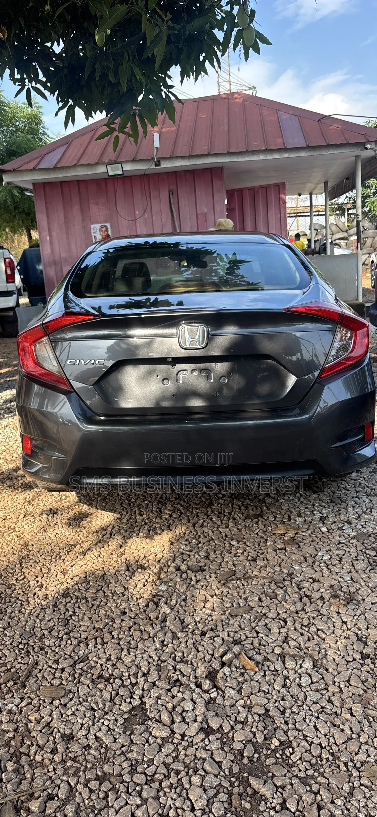 Honda Civic EX 4dr Sedan (2.0L 4cyl) 2017 Gray