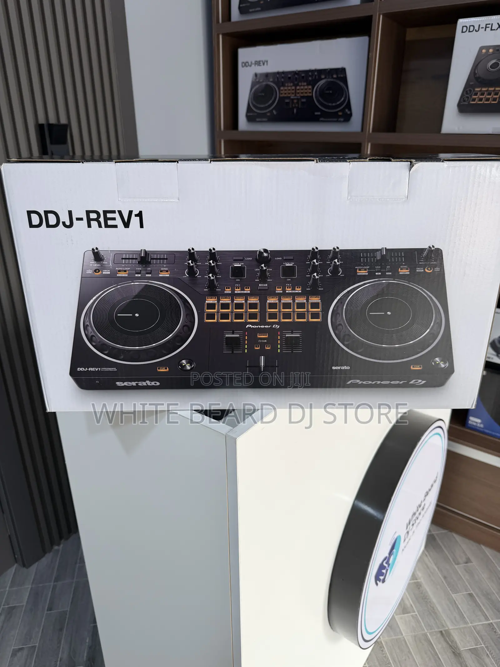 Pioneer Dj Ddj-rev1 Controller For Serato Dj (Black)