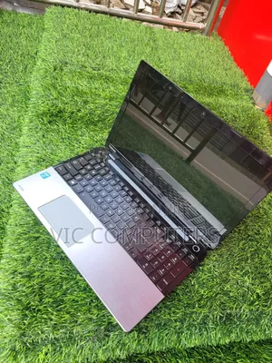 Laptop Toshiba Satellite S50 8GB Intel Core i7 HDD 500GB